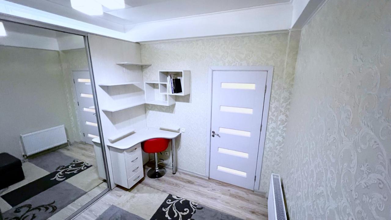 Apartament De Lux Cu 2 Camere Si Living Chisinau Eksteriør bilde